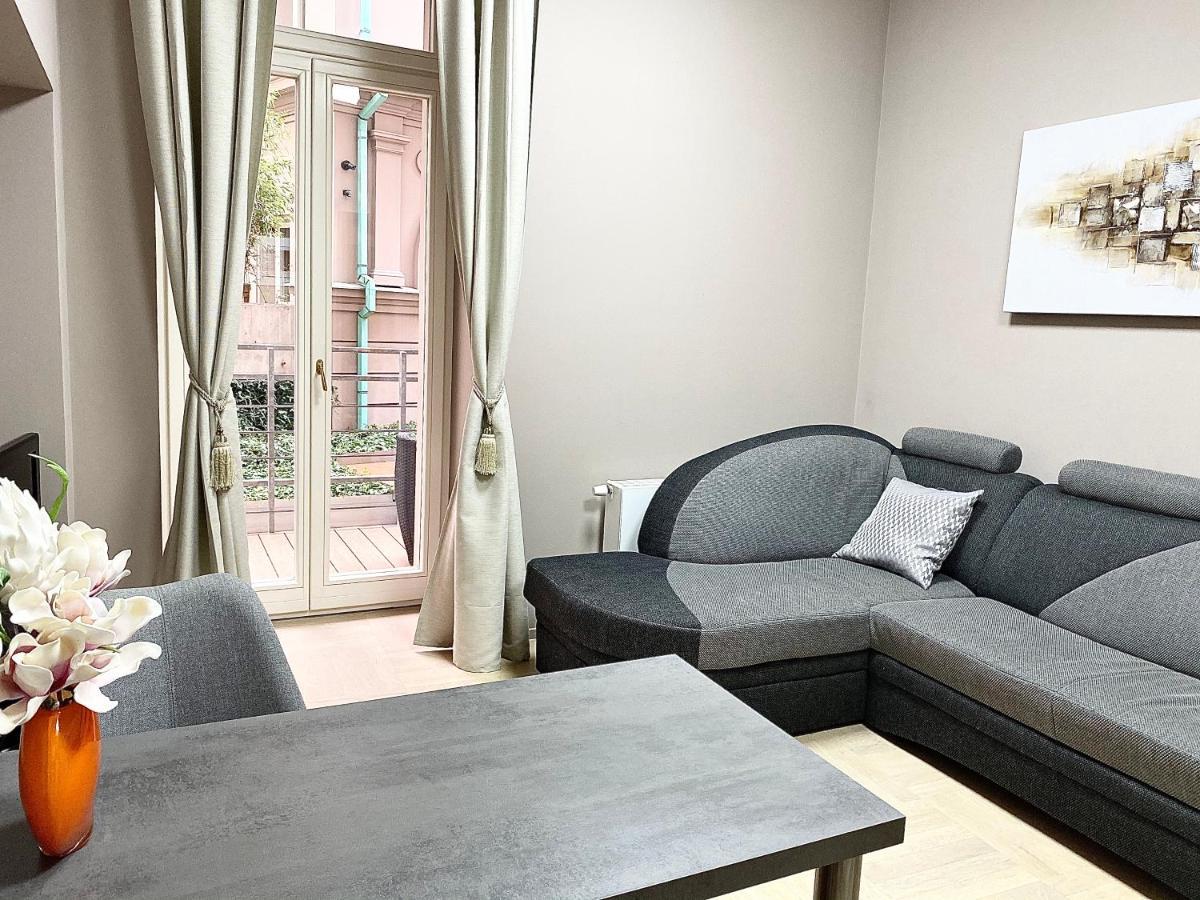 Exclusive Apartment + Best Located Prague Exterior photo